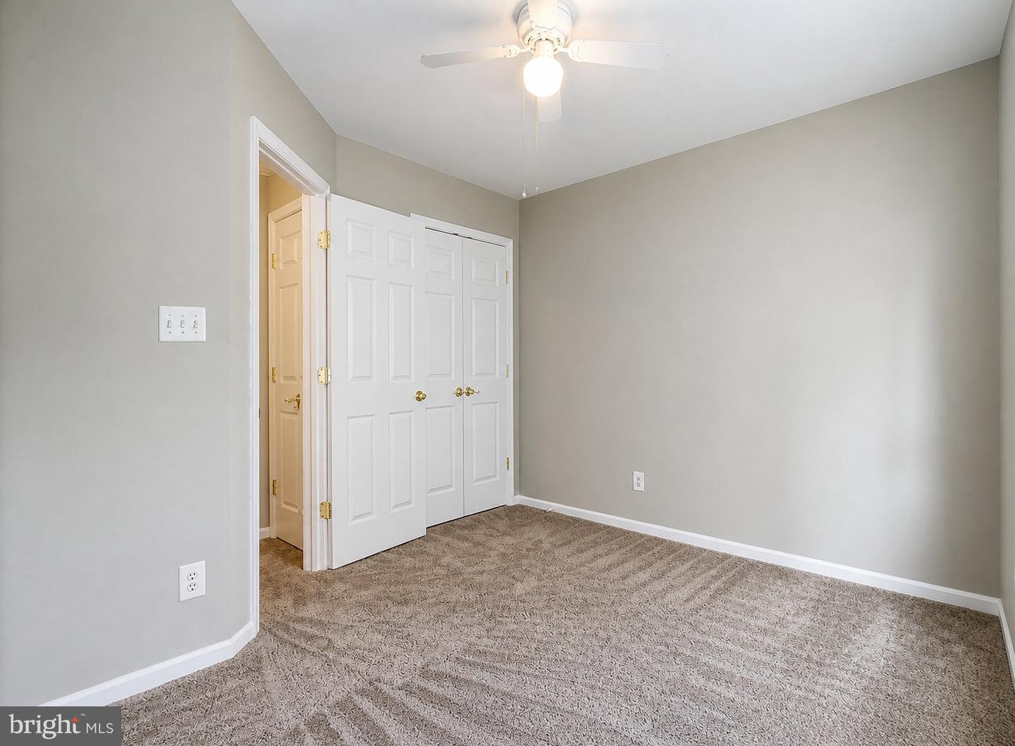 5210 Knights Ct Property Photo 26