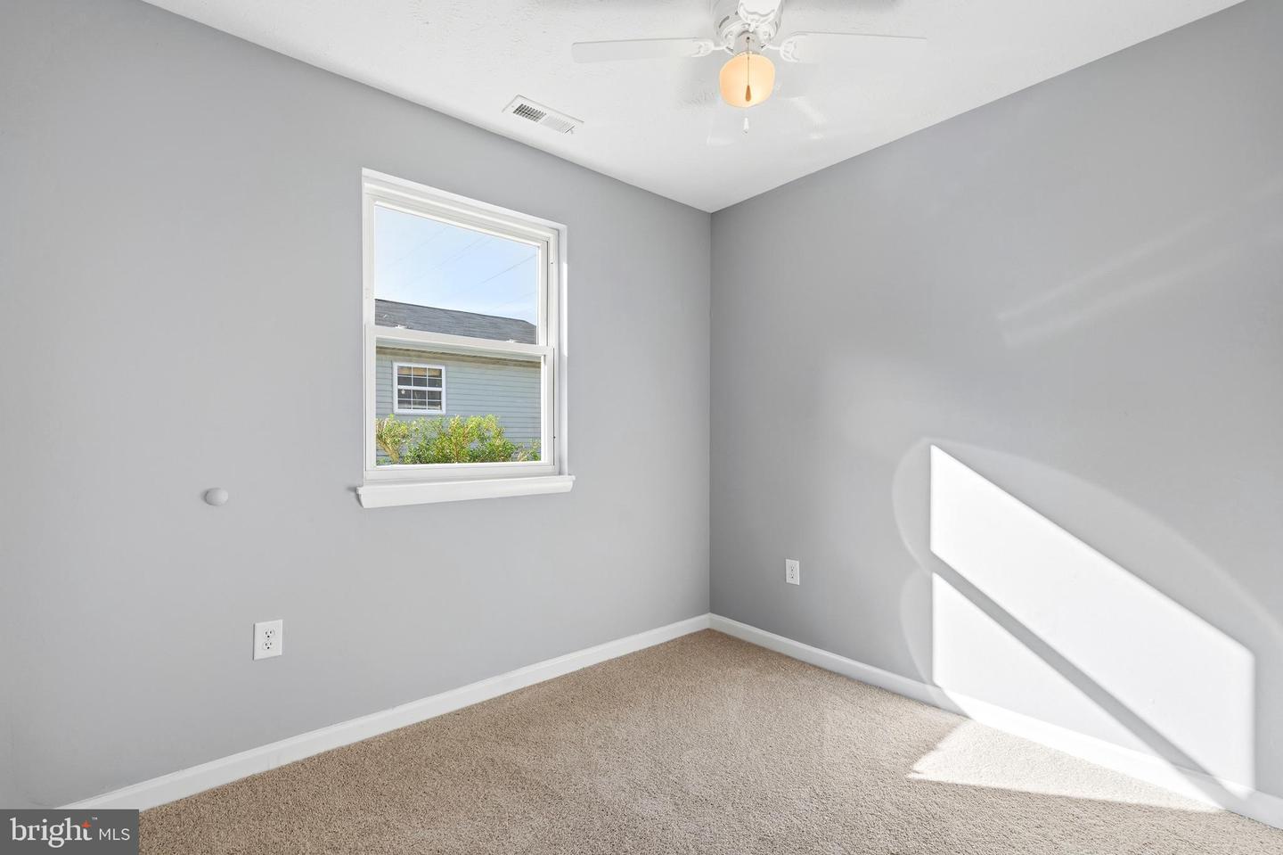 650 Field Rd Property Photo 18