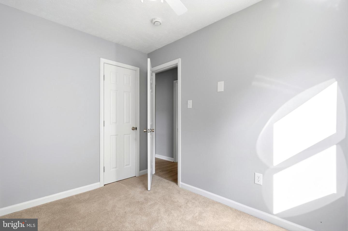 650 Field Rd Property Photo 22