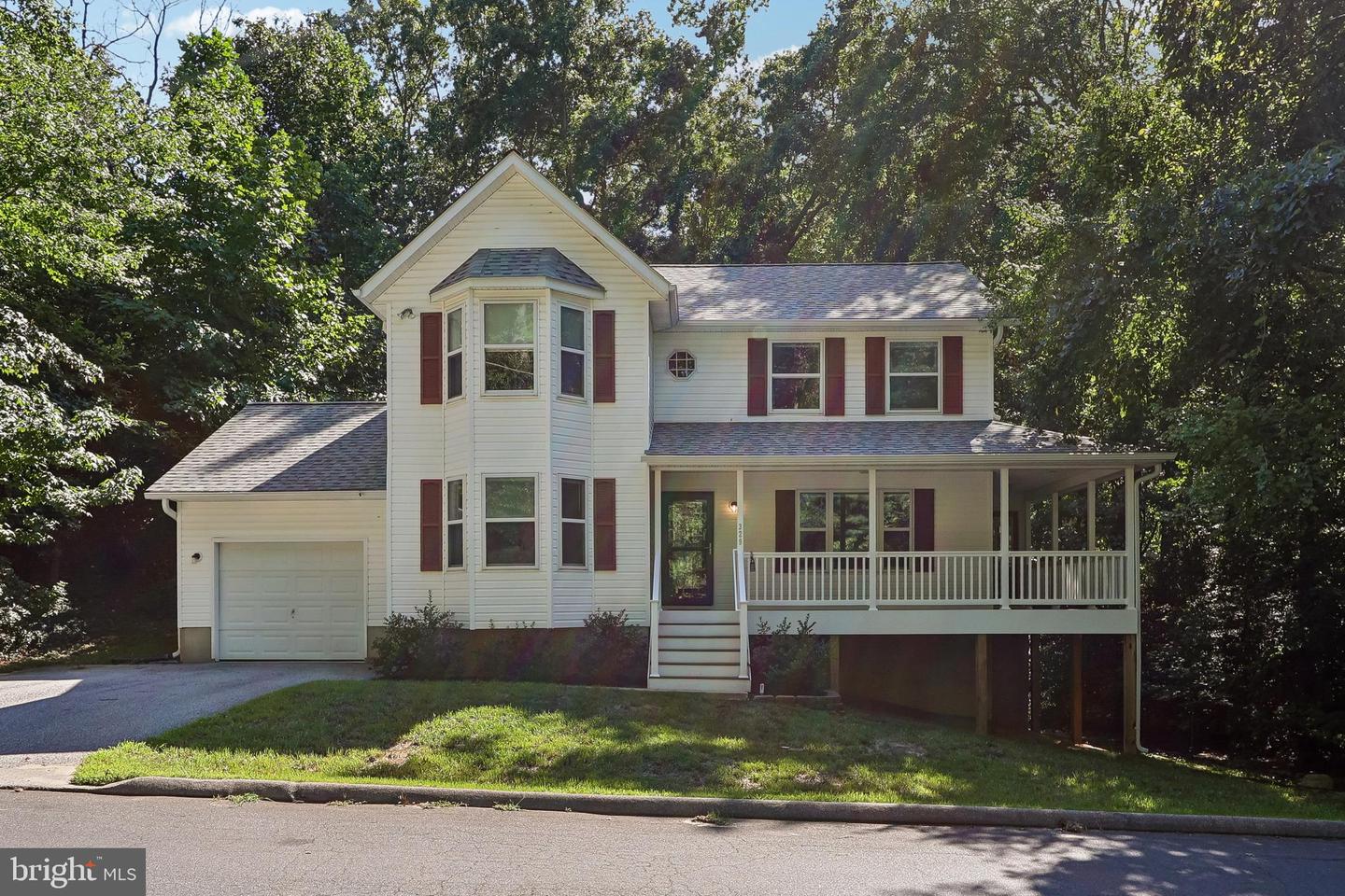 329 Red Cloud Rd Property Photo 1