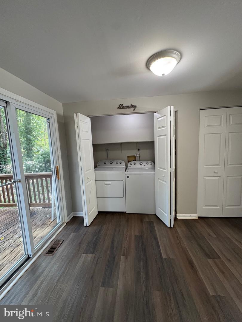 11570 Bootstrap Ct Property Photo 10