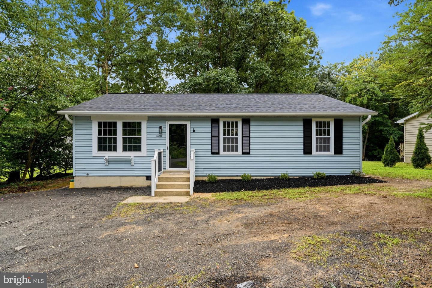 520 Laurel Dr Property Photo 1