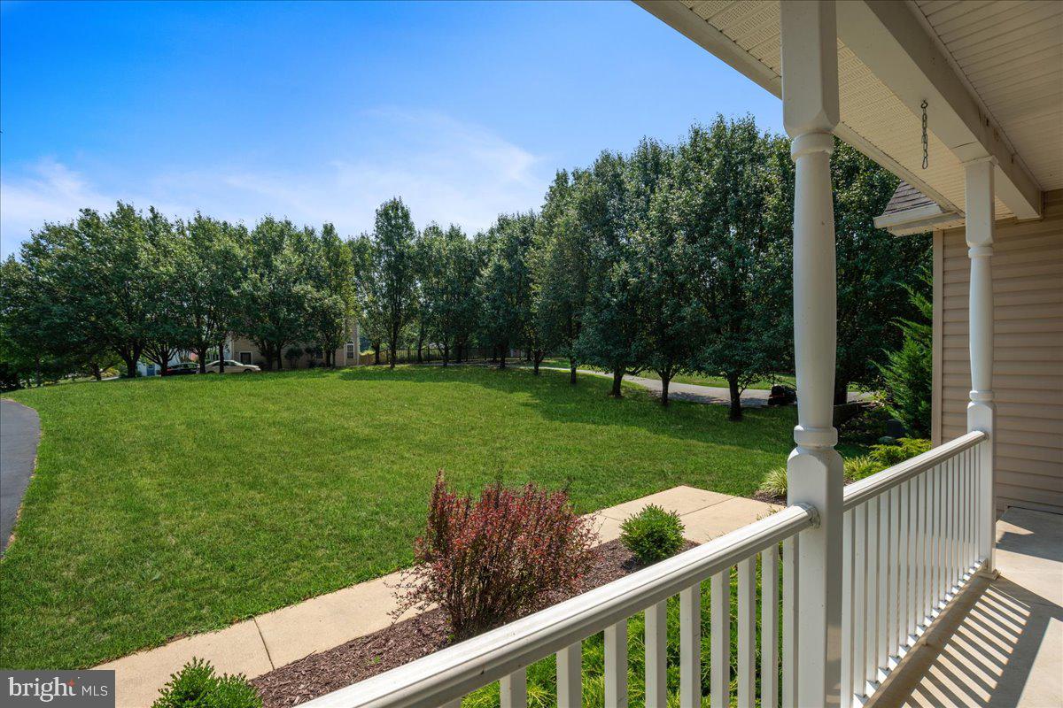 170 Coventry Ct Property Photo 8