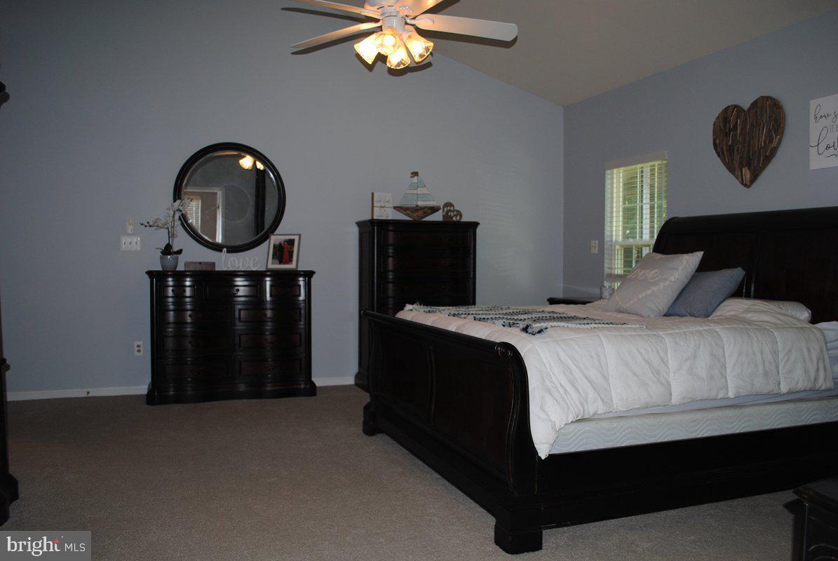 170 Coventry Ct Property Photo 23