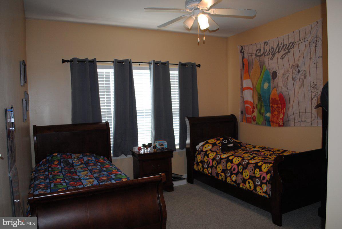 170 Coventry Ct Property Photo 28