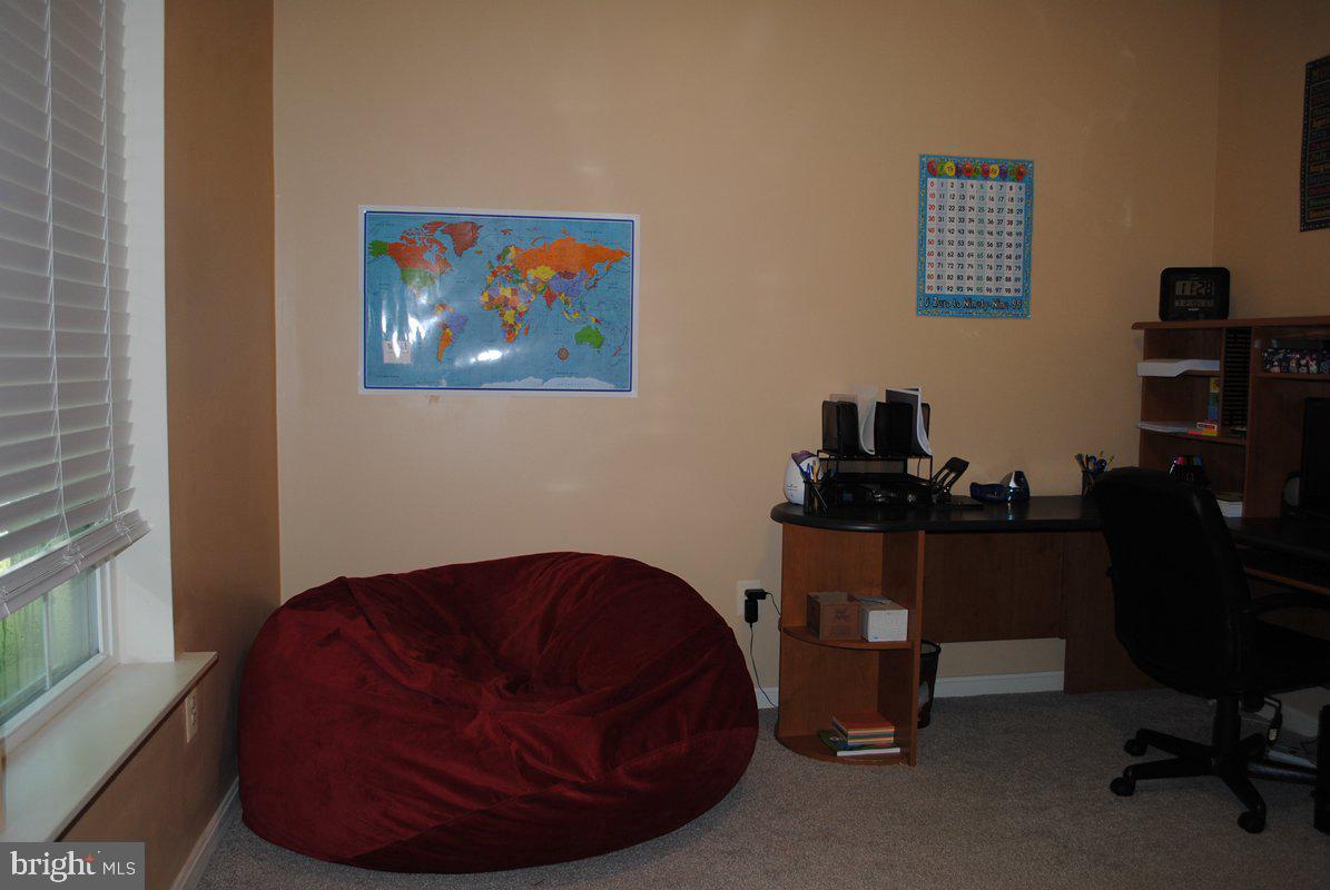 170 Coventry Ct Property Photo 29