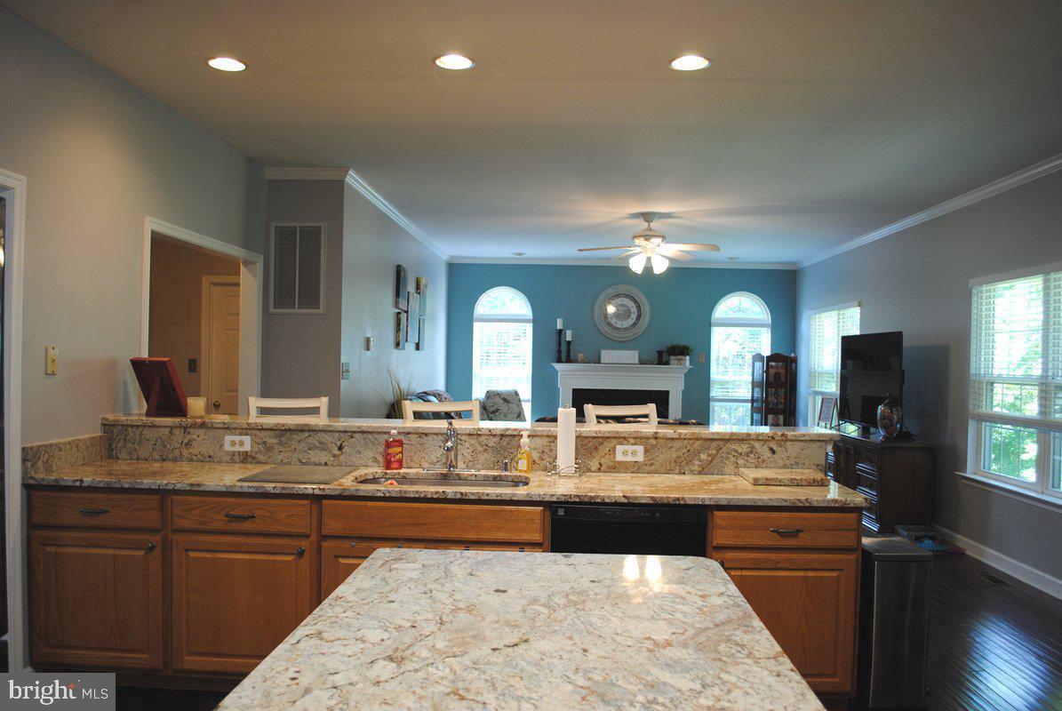 170 Coventry Ct Property Photo 34
