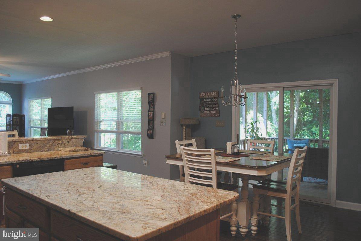 170 Coventry Ct Property Photo 35
