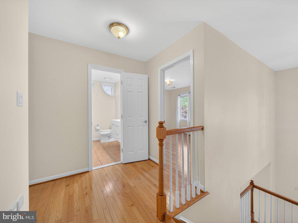 9290 Baker St Property Photo 29