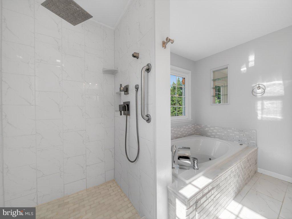 9290 Baker St Property Photo 49