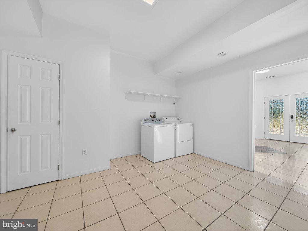 9290 Baker St Property Photo 52