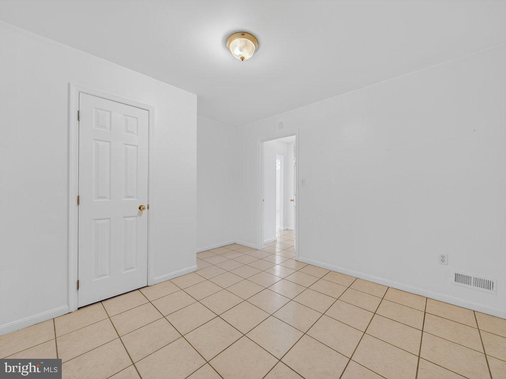 9290 Baker St Property Photo 65