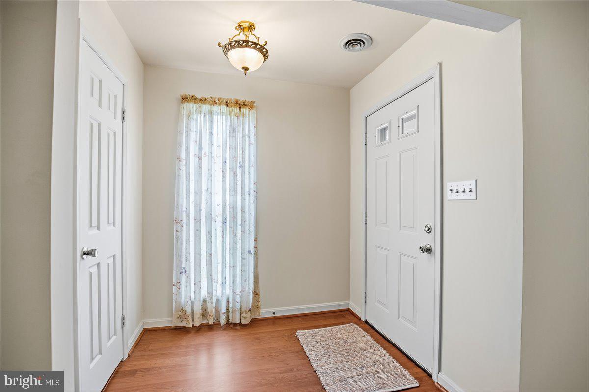 6405 Dant Dr Property Photo 6