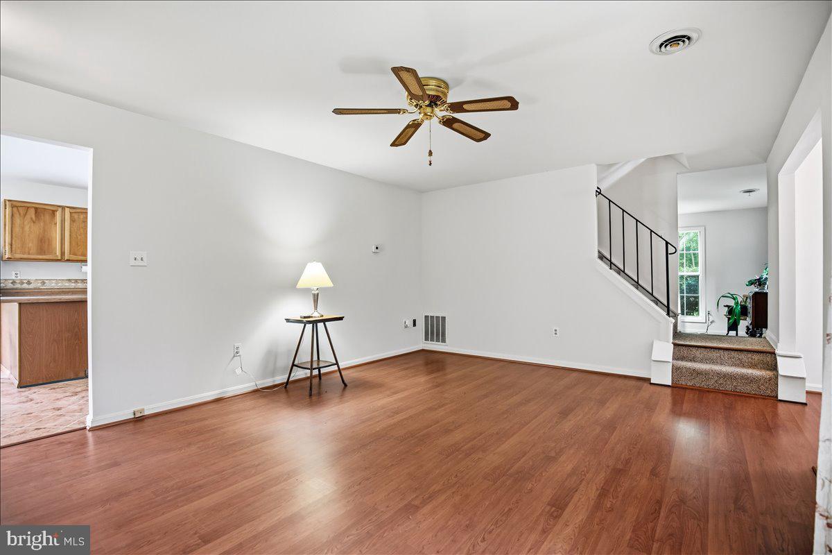 6405 Dant Dr Property Photo 8