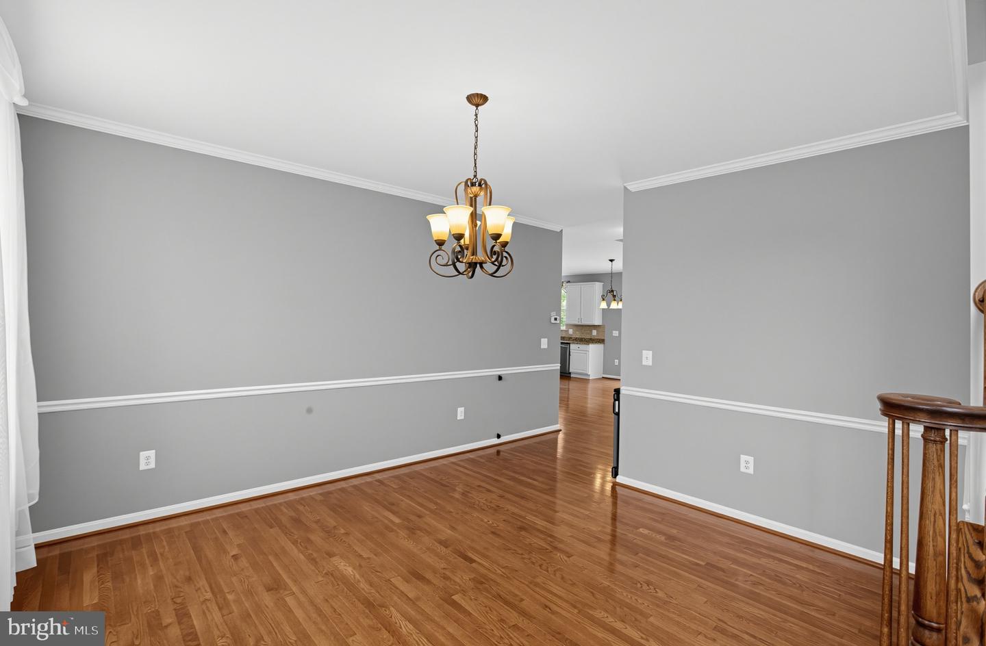 855 Bentley Dr Property Photo 8