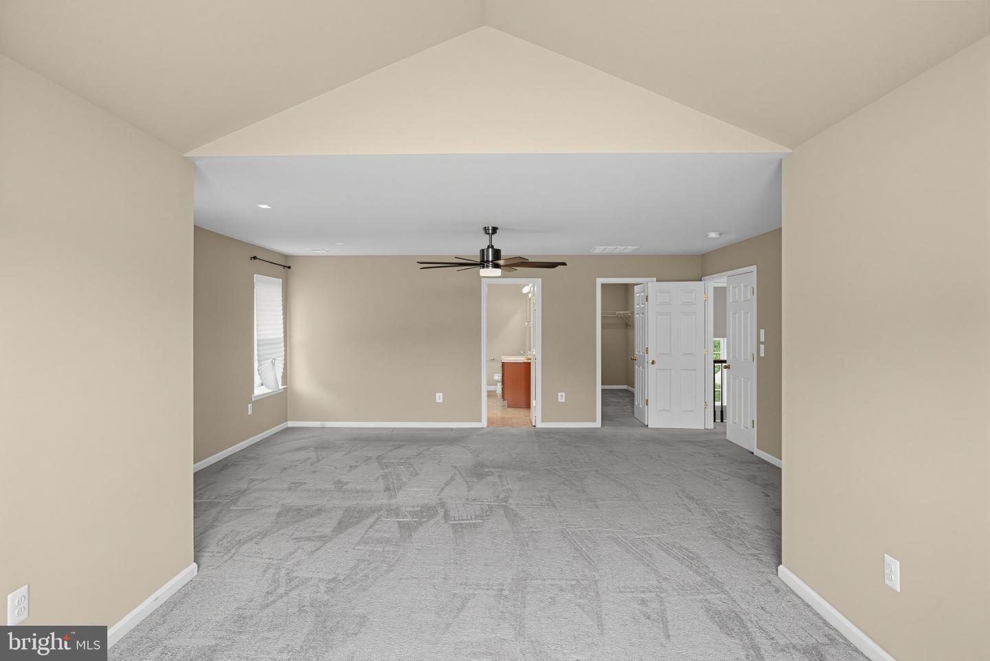 855 Bentley Dr Property Photo 12