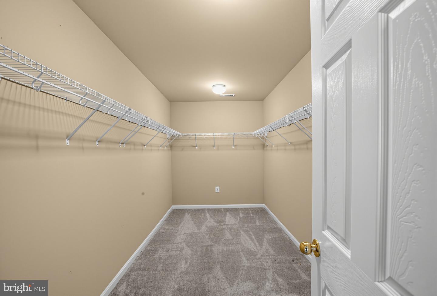 855 Bentley Dr Property Photo 14
