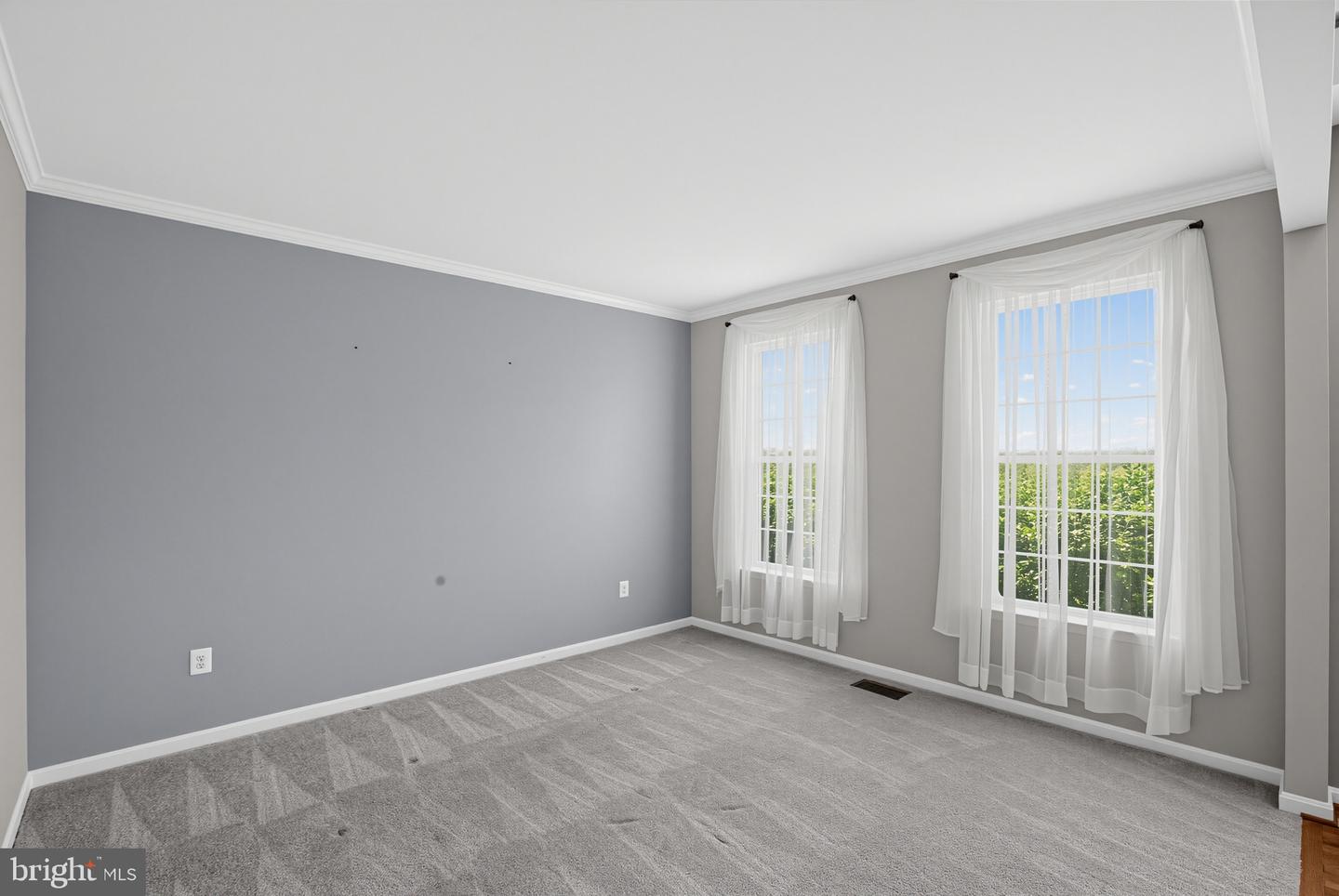 855 Bentley Dr Property Photo 16