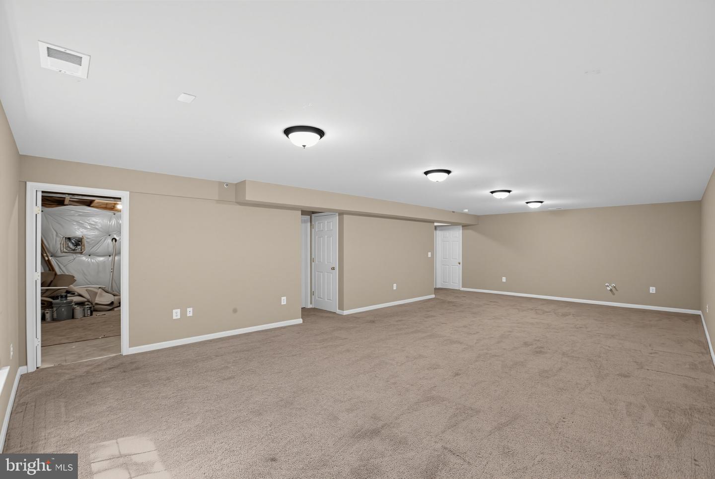 855 Bentley Dr Property Photo 20