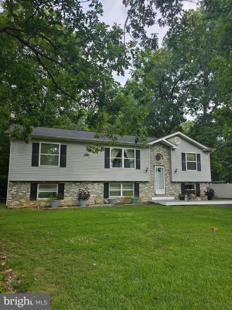 12120 Long Wolf Ln Property Photo 1