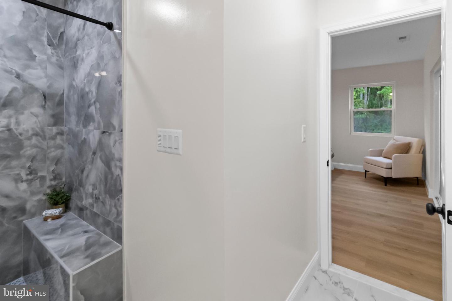 333 Bay Ave Property Photo 44