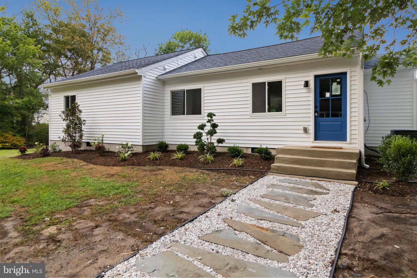 333 Bay Ave Property Photo 60