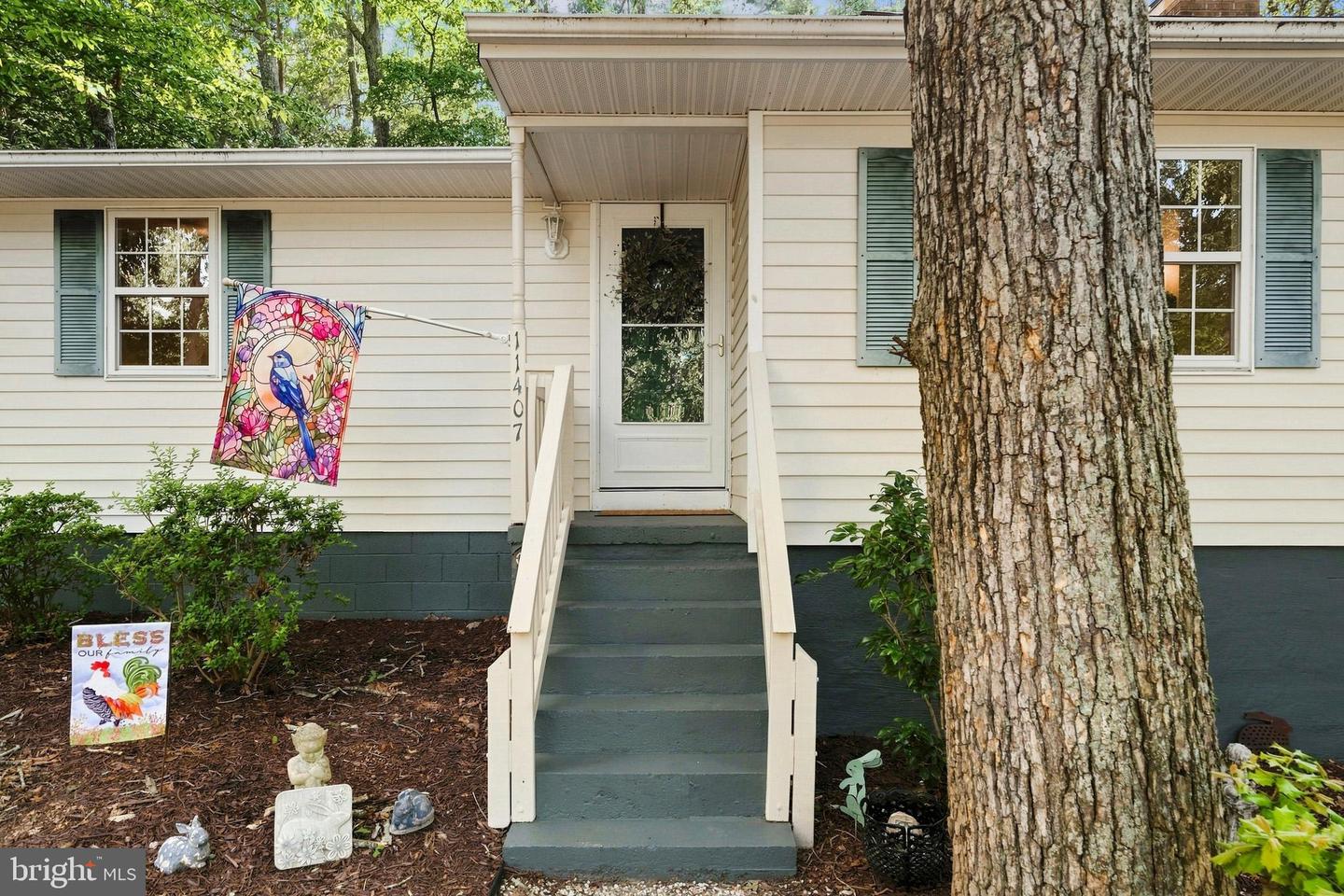 11407 Rawhide Rd Property Photo 5