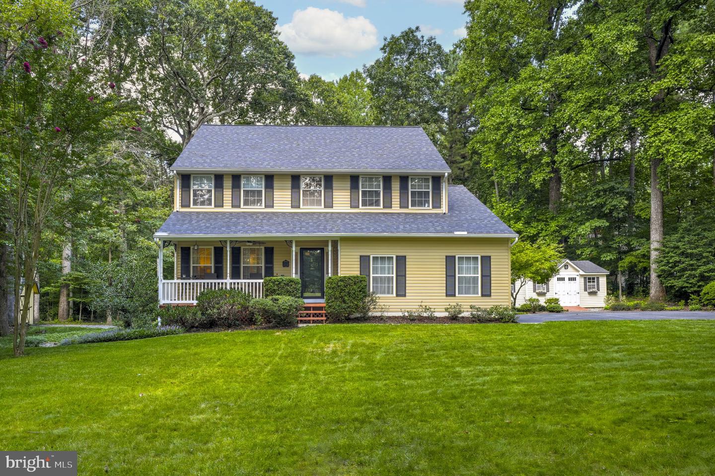 7730 Lake Shore Dr Property Photo 7