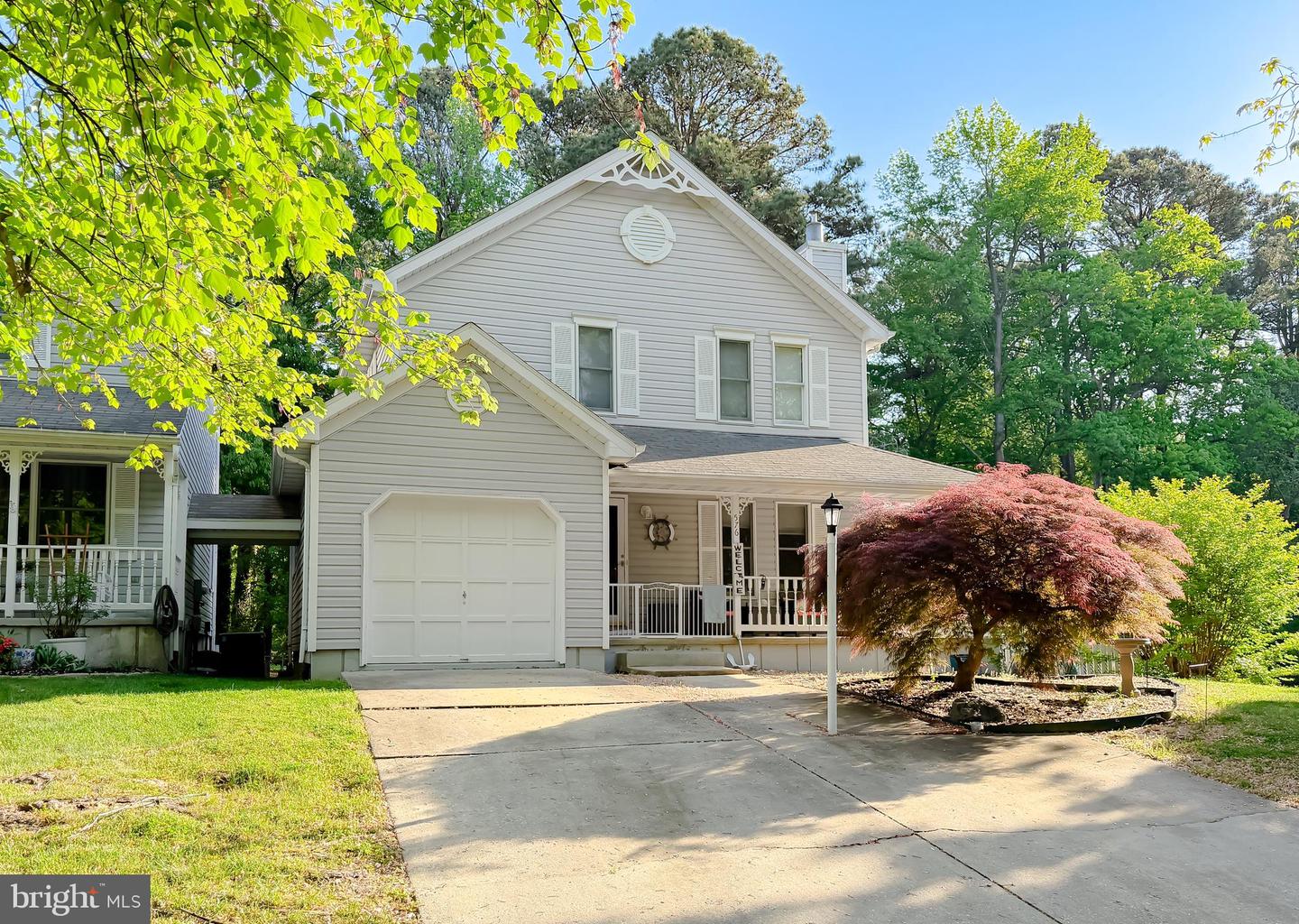 576 Twin Cove Property Photo 1