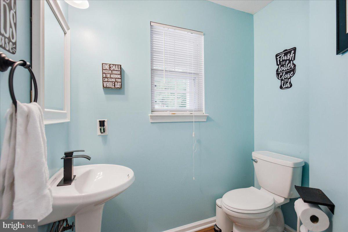2630 Richfield Ln Property Photo 19