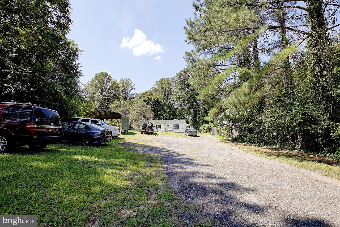 5070 Sheckells Way Property Photo 5