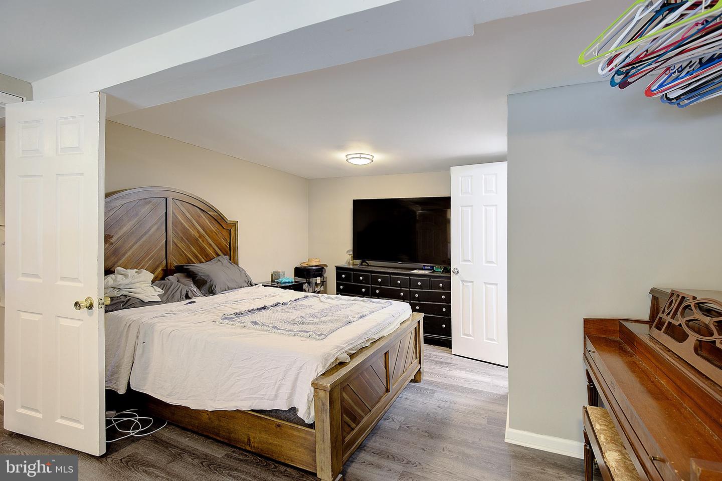 5070 Sheckells Way Property Photo 35