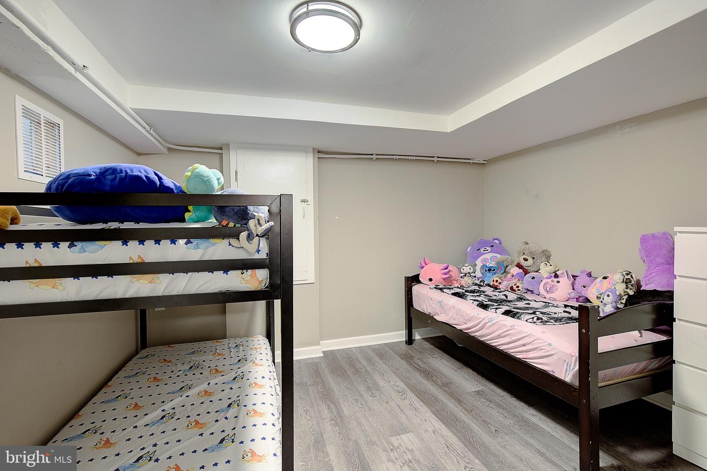 5070 Sheckells Way Property Photo 42