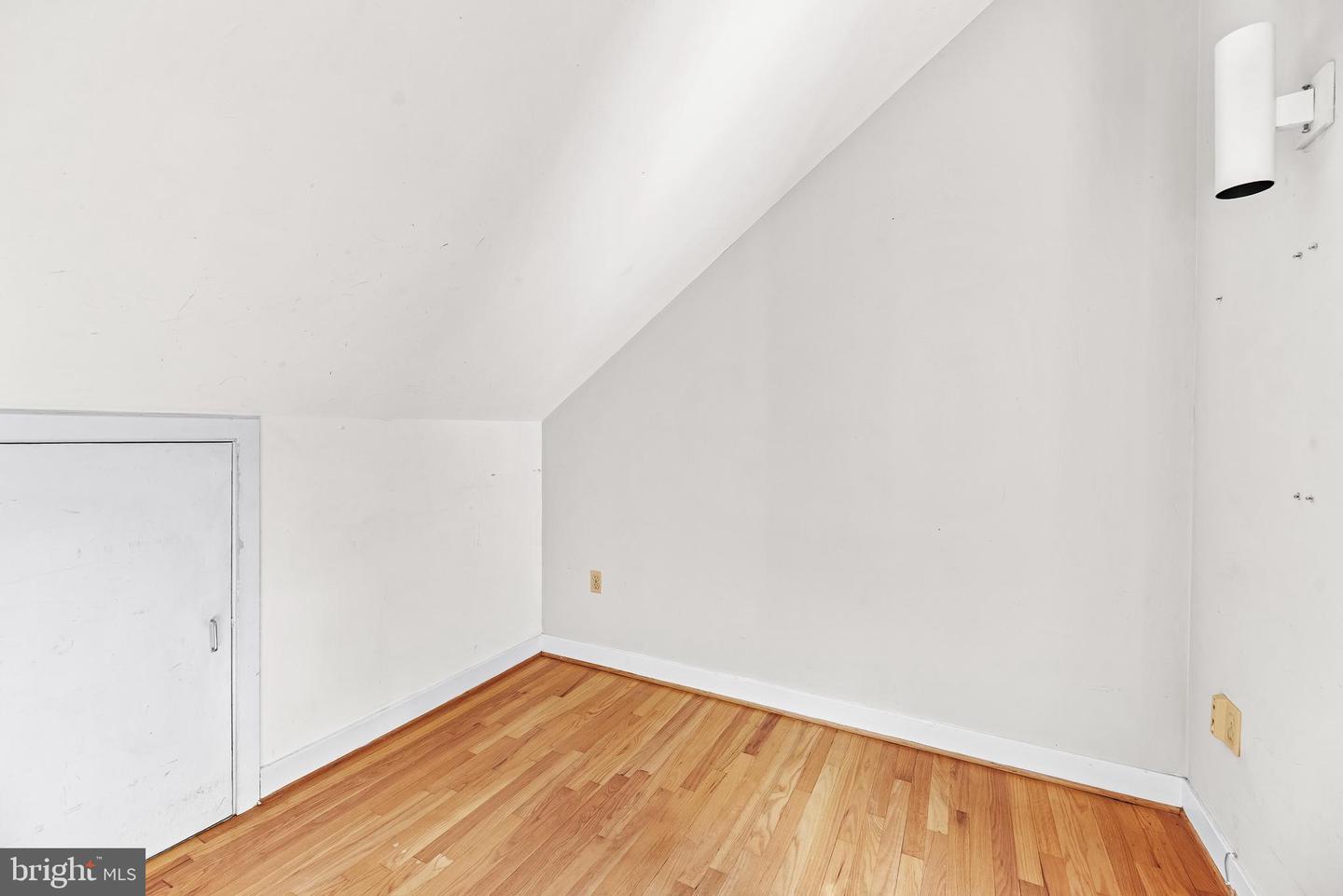 12641 Calvert Ct Property Photo 27