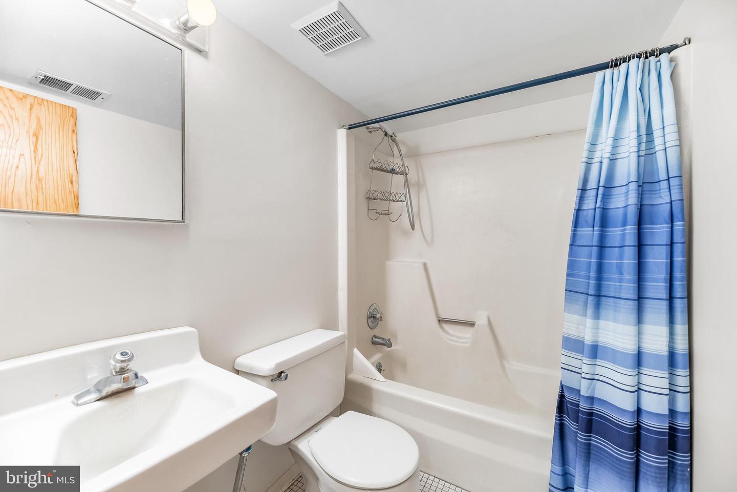 12641 Calvert Ct Property Photo 30