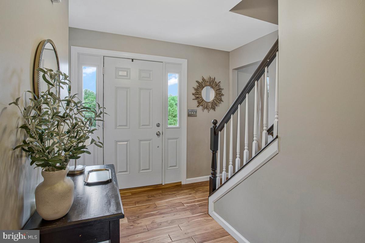 9120 Margrove Property Photo 5