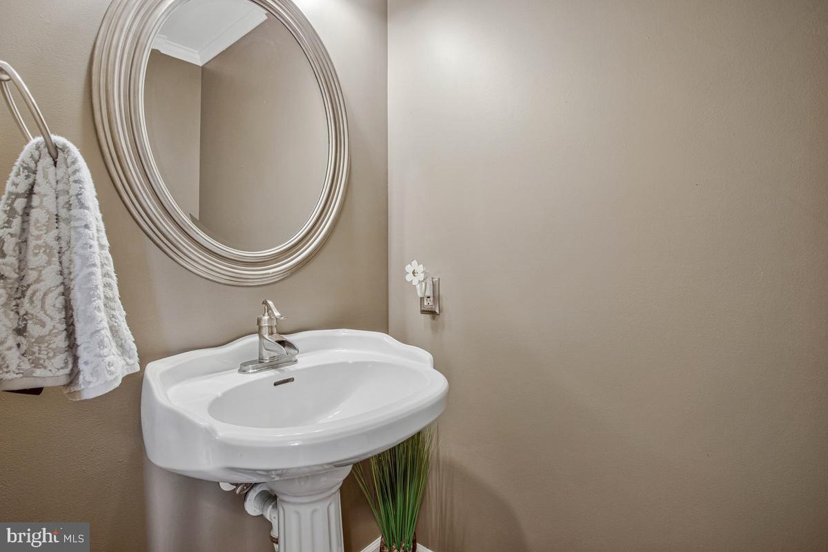 9120 Margrove Property Photo 20