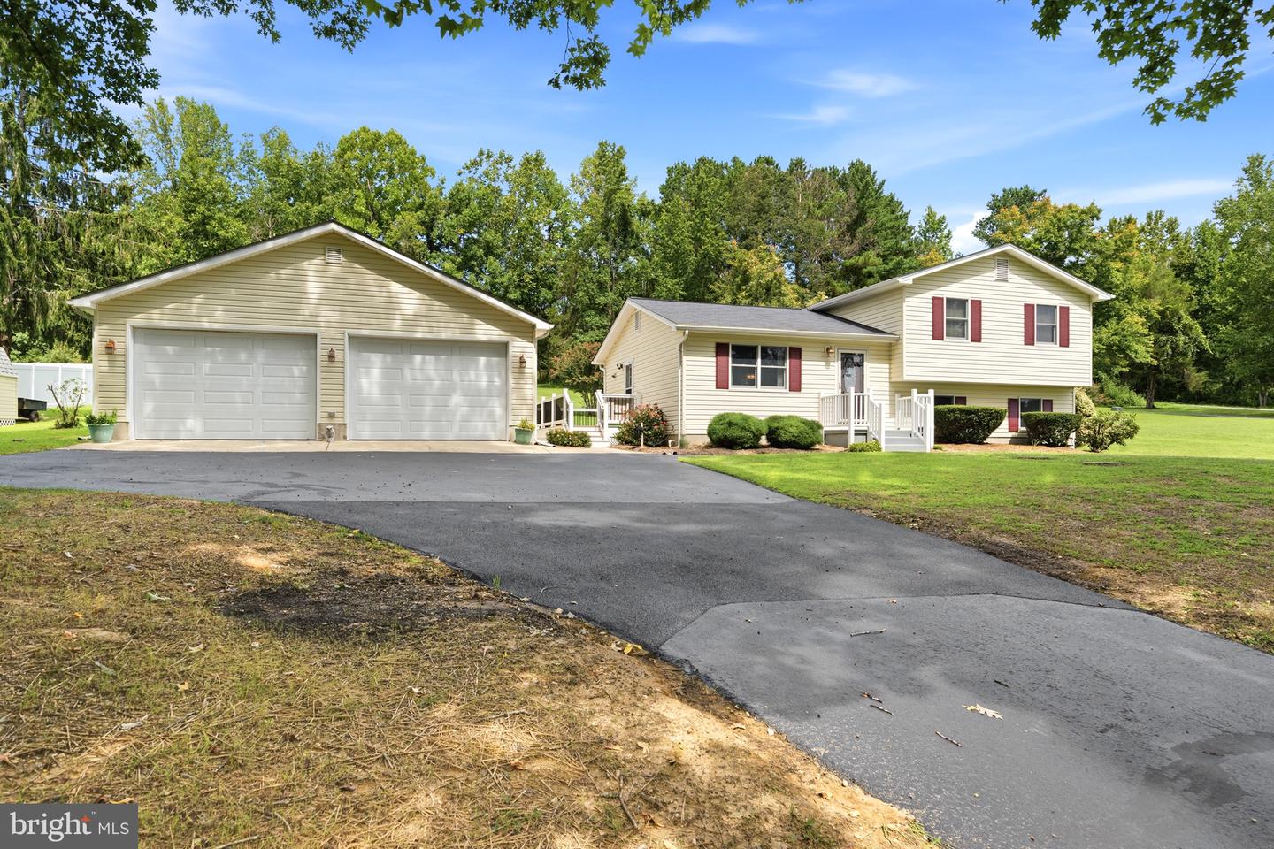 3130 Richfield Rd Property Photo 1