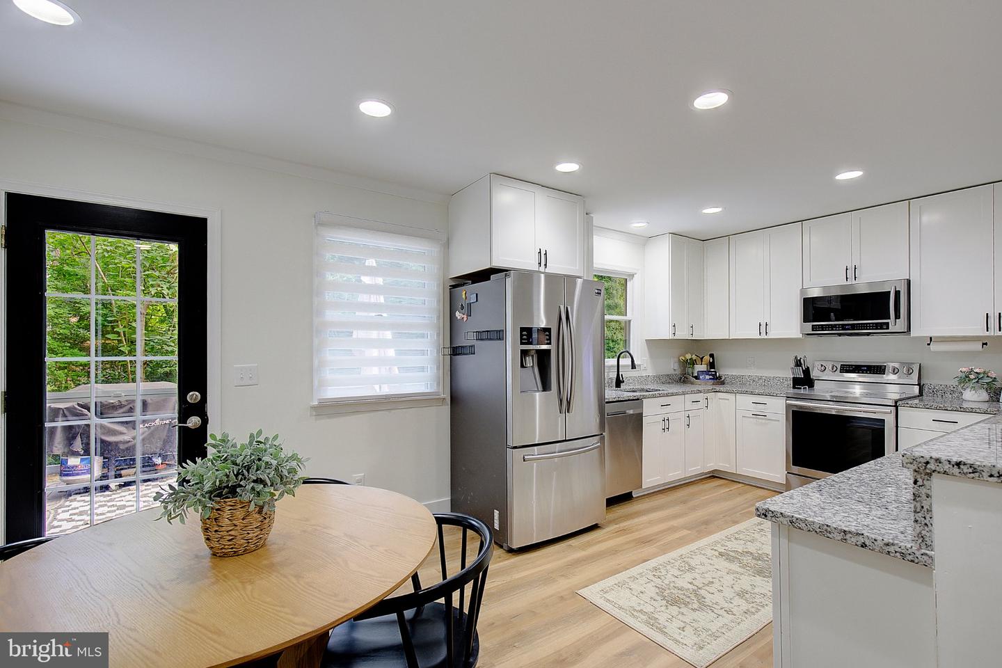5822 Long Beach Dr Property Photo 26