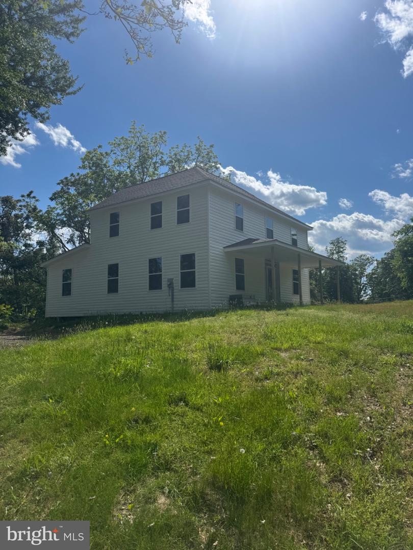 1650 Skinners Turn Rd Property Photo 1
