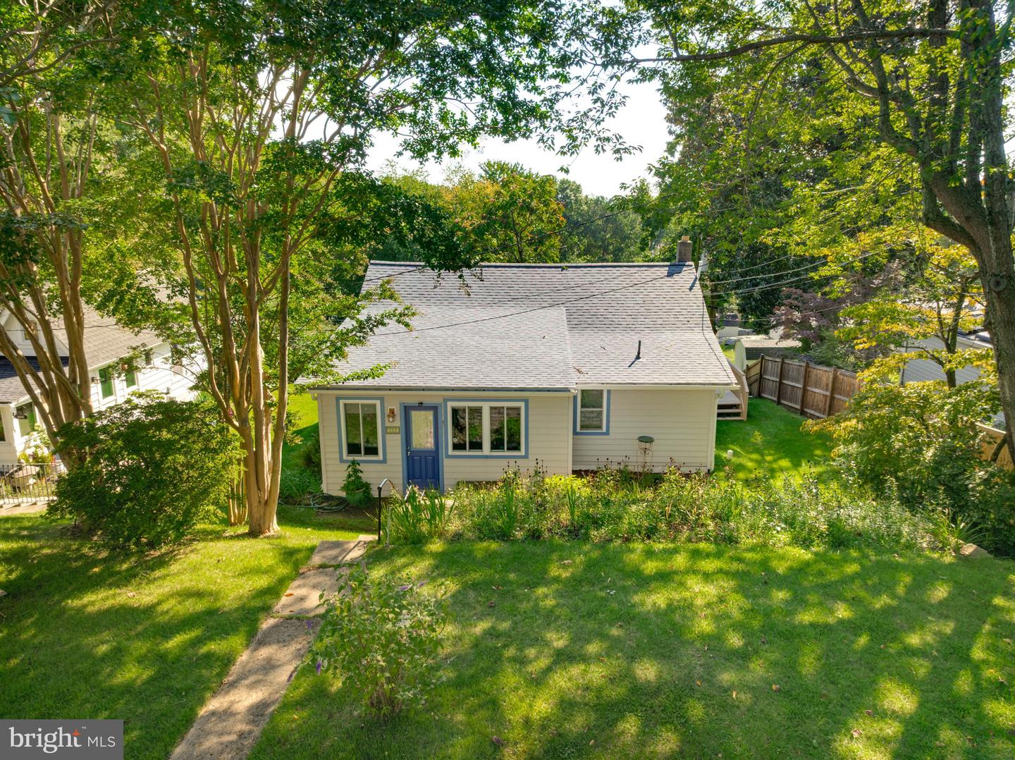 4884 Ridge Rd Property Photo 1
