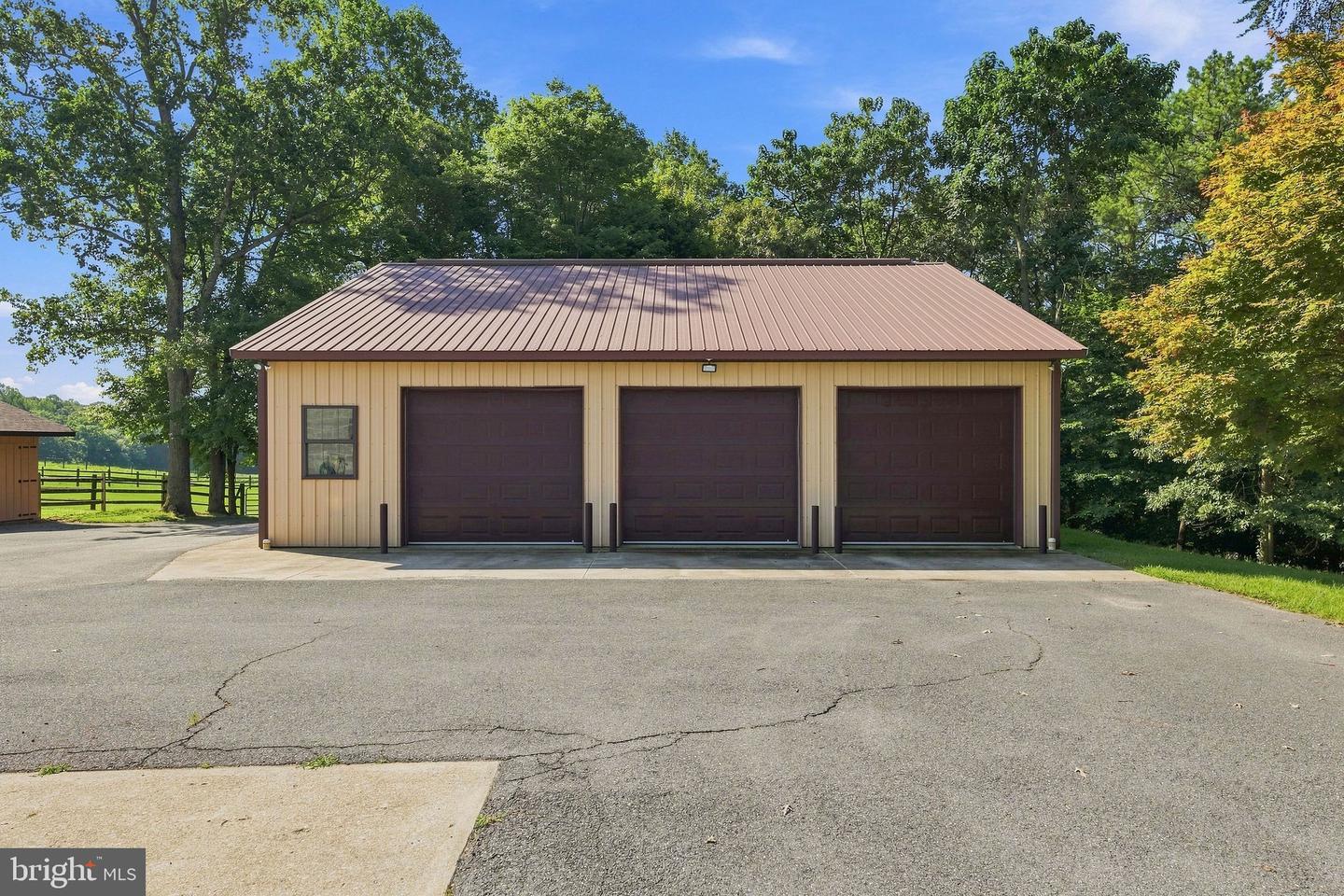 2020 Wash Hance Rd Property Photo 13