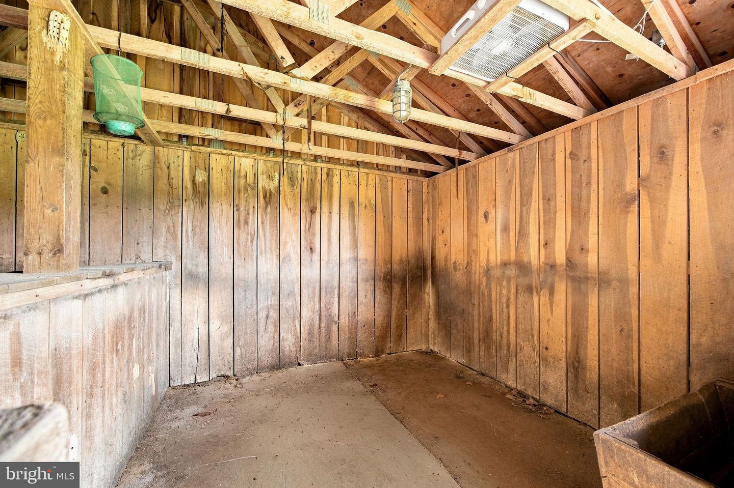 2020 Wash Hance Rd Property Photo 18