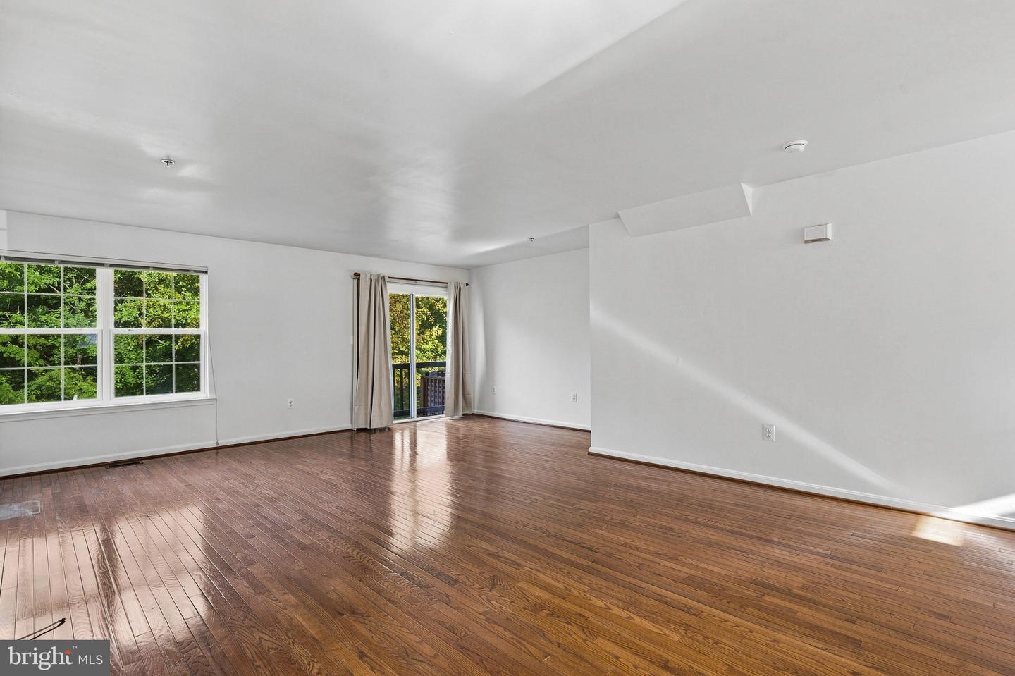 387 Cambridge Pl Property Photo 15