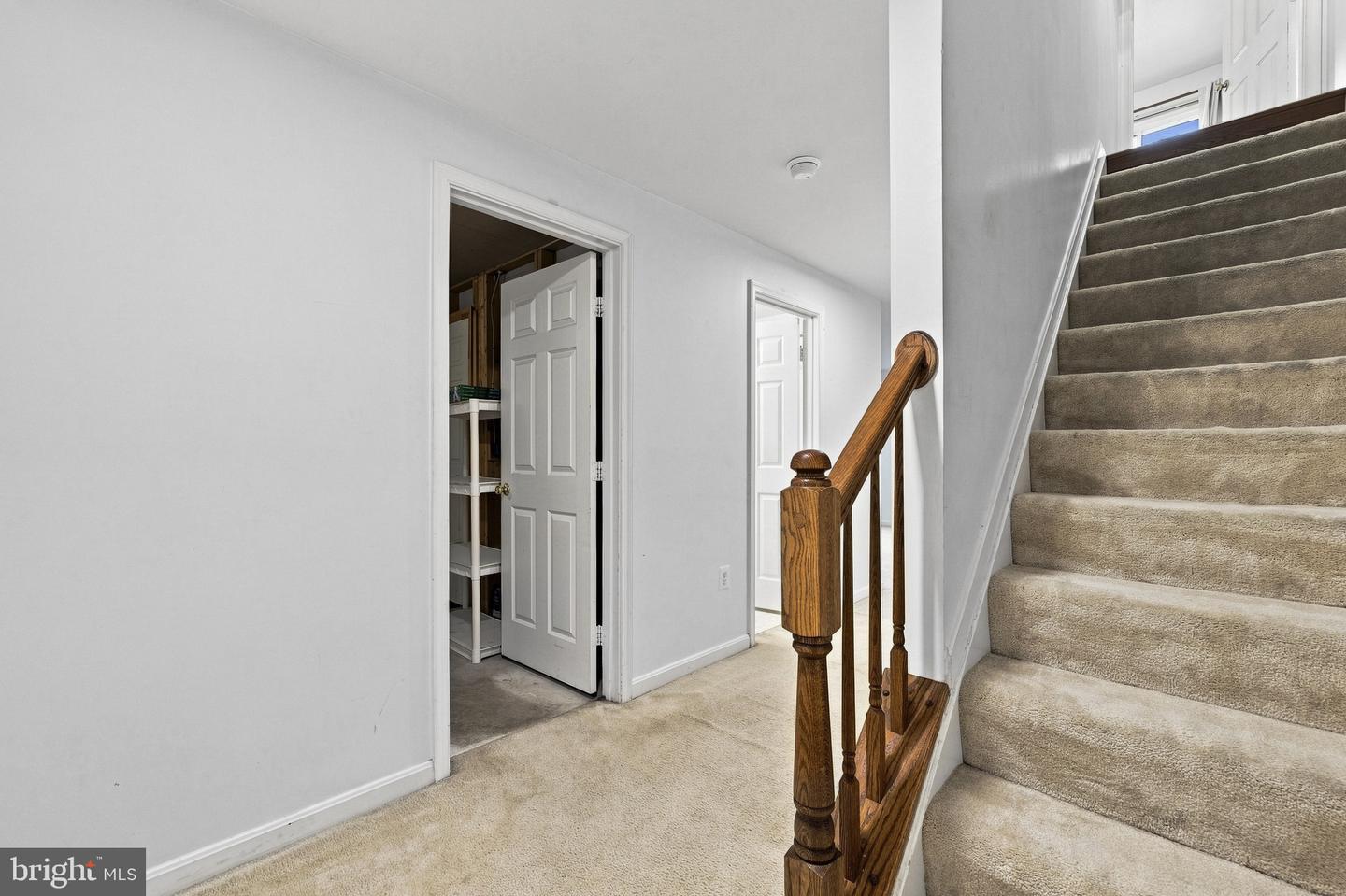 387 Cambridge Pl Property Photo 30