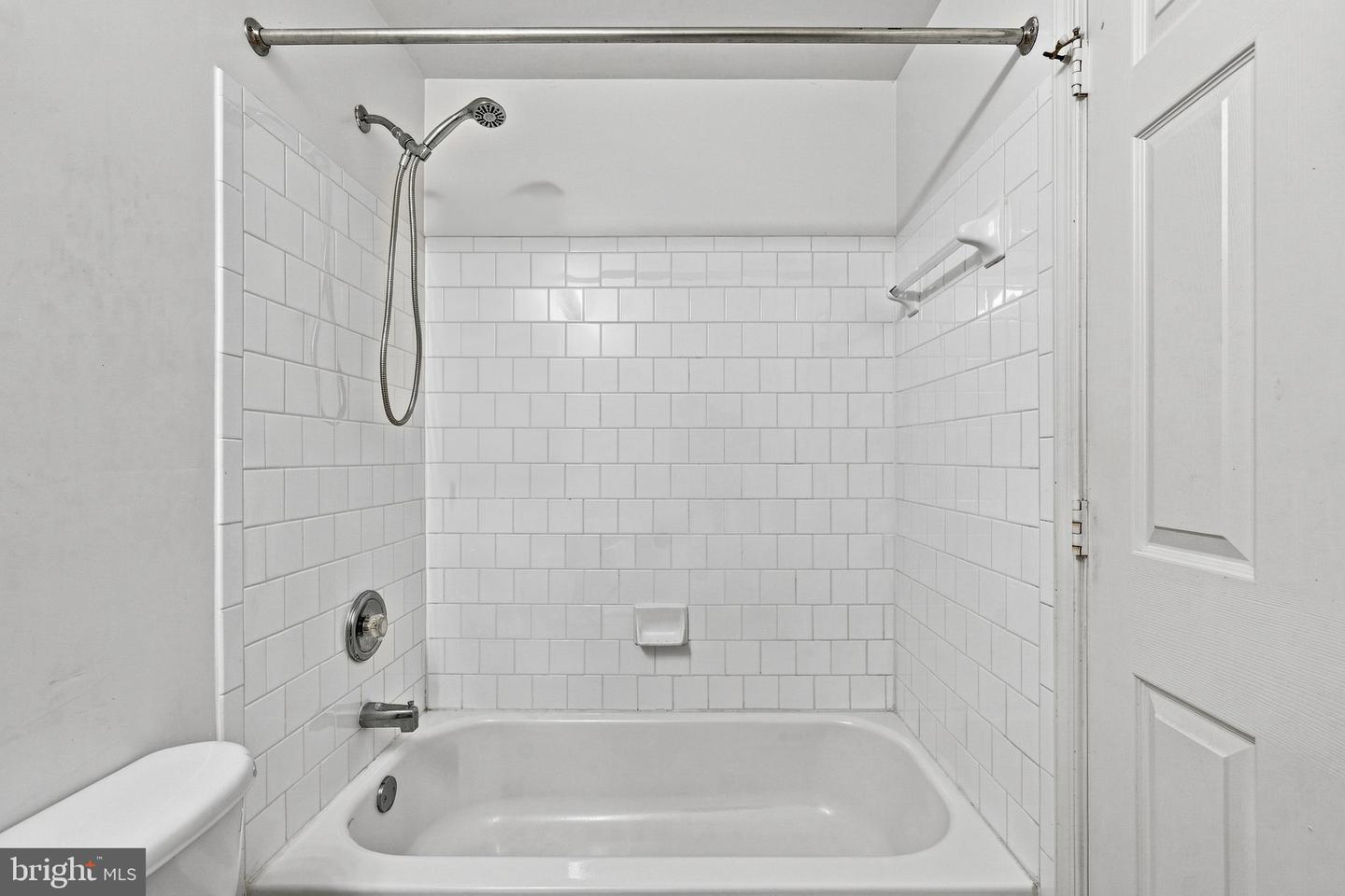 387 Cambridge Pl Property Photo 32