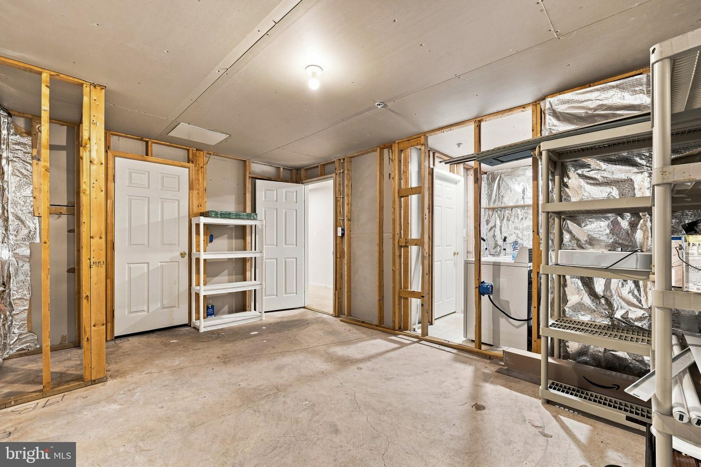 387 Cambridge Pl Property Photo 38