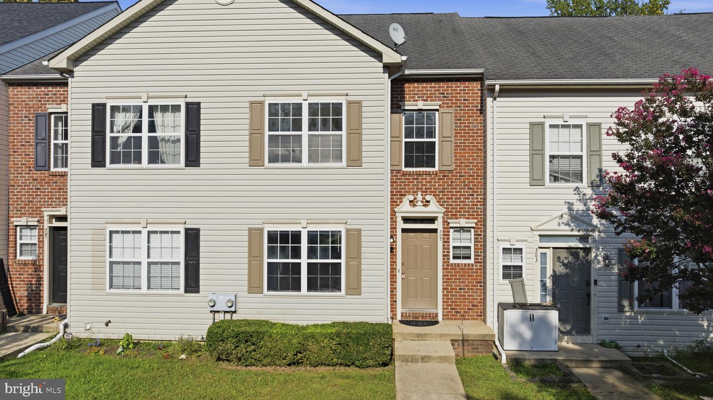 387 Cambridge Pl Property Photo 42