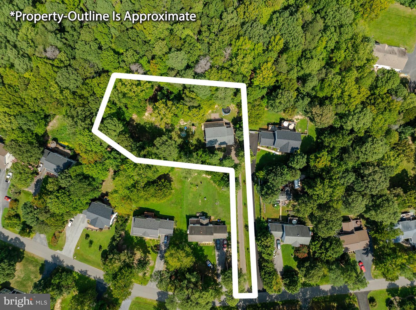 976 Johnswoods Rd Property Photo 1