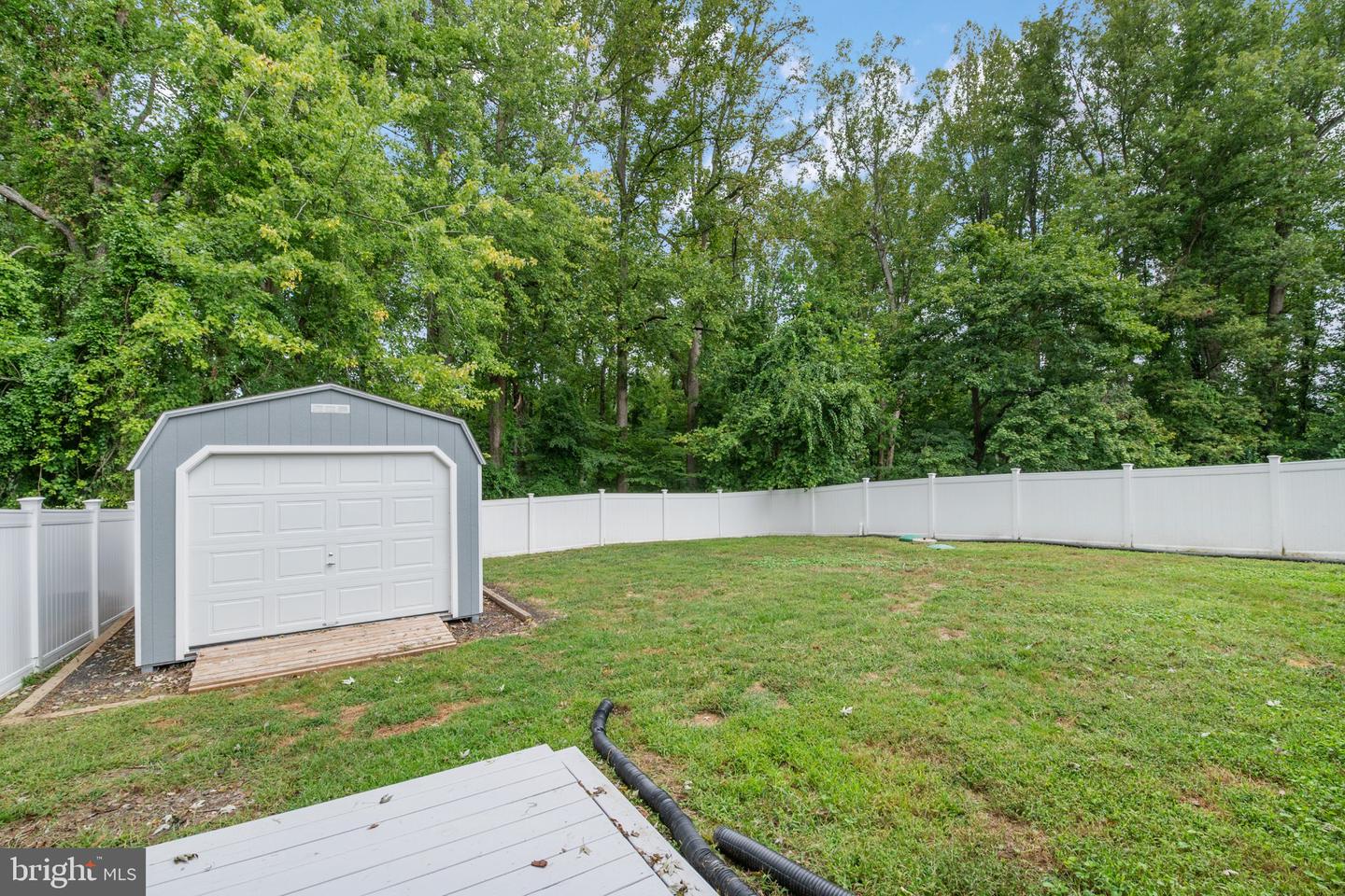 15 Well St Property Photo 31